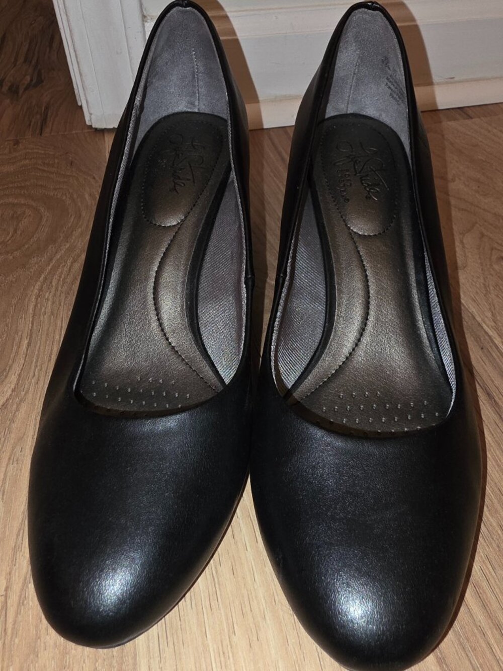 LifeStride Parigi Black Pumps Size 9.5M Classic Heels